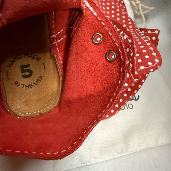 New Mon Petit Soft Sole Shoe. Minnie Dot. Size 5 ( 12-18months). - Picture 3 of 6